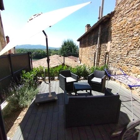 Trevoux: Loft Ravissant Avec Terrasse Apartment Bagian luar foto